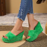 2025 New Hairy Slippers Loose Pastry Slope And Slippers Fashion Outdoor Women's