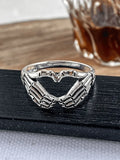 Skull Heart Pattern Ring- Outfit