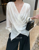Xixi 2025 Autumn White Label New Temperament Simple V Collar Kinesi Shirt Female Long Sleeve Top Shirt