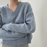 V-Neck Pullover Dark Academia SweaterOutfit