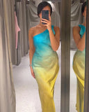 Women's Explosive Gradient Color Oblique Shoulder