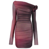 Yujie Style Dress Spring 2025 New Sexy Hottie Fashion Shoulder Brae Folding Short Dress