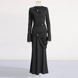 Vietnam's Niche Design Dress 2025 New Round Neck Fashion Kinestic Folding Splicing Body Repair Knitted Dress