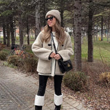 Women's Explosive Single-Row Buckle Round-Neck Fur Jacket