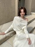 Xixi 2025 Autumn New White Standard Loose Long-Sleeved Flowers Knitted Woolen Women