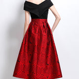 Dress Women 2025 New Dress High-End Word Shoulder To Receive Waisted Thigh Swing Pony Pony