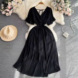 Summer New Temperament V-Neck Elasticity To Collect The Waist Of The Long Seaside Vacation Beach Chiffon Dress