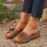 Women's Shoes Sliders In The Summer Of 2025 Women Wearing Slopes And Flowers Slippers Women's Sandals Beach
