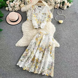 High-End Lace-Print Temperament Single-Drace Buckle Round-Neck Short-Sleeved Top Two Sets Of High-Rise Slimming