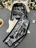 Suit Women's Round Collar Loose Jungle Animal Long-Sleeved Sweater Two Sets Of Broad-Legged Trousers Autumn And Winter