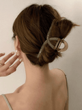 Large Morandi Color Hair Claw Clip-Outfit