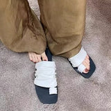 Cool Drag New Design Square Head Folding Pile Flat Bottom Clip Slippers Women Wearing Summer Beach