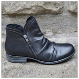 Women's Boots In Autumn And Winter 2025 Low-Heeling Double-Linked Martin Boots Large-Size Casual Ladies Short