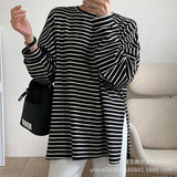 And Summer Fashion Loose Cotton Striped T-Shirt Women Casual Round Neck Long Sleeve Open Top Hot