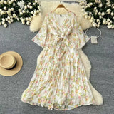Retro Floral And Snow-Crushed Dress Woman Autumn Strapd To The Waist V Collar Horn Sleeve Temperament Over The Folded