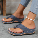 Asia's New Hollow Slope And Flip-Flops Of Summer Large-Size Rivet Flower Clip Beach Cold
