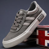 The Autumn Of 2025, The New Men's Shoes Korean Version Of The Trend Of Casual Men's Canvas Shoes Comfortable Breathable Flat Bottom Low Help