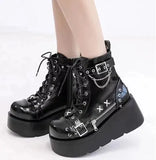 Thick Boots 2025 New Rivetered Pants Martin Boots Women's Dark Punk Locomotive