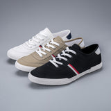 The Autumn Of 2025, The New Canvas Shoes Korean Version Of The Slacker Shoes Flats Old Beijing Cloth Shoes Casual Men's