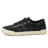 Autumn New Men's Shoes Small Luxury Comfortable Casual Cloth Shoes Breathable Flat Bottom Lace Shoes
