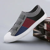 The Autumn Of 2025, The New One-Legged Lazy Canvas Shoes Women's Casual Hip Shoes Ladies Soft Soles Light Cloth