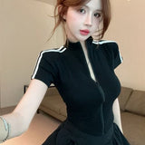 Striped Zipper Short-Sleeved T-Shirt For Girls Summer Design With Slimy Hottie Short-Term Umbilly