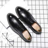Men's Shoes Korean Version Trend Rock Carved Pointed Casual Shoes Men's British Vintage Business Shoes