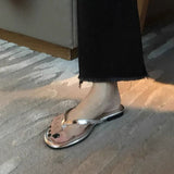 Version Of A Foot Pedal Flip-Flops Women Wear 2025 Summer New Fashion Flat-Toed Toe Sandals Beach