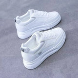 White Shoes Women 2025 Autumn New Fashion Thick-Soled Sports Board Shoe Leather Ins Students Increase Single