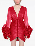 2025 Spring New Temperament Style Fashion Big V Collar Three-Dimensional Flowers Folded Ass Hips Short Dress