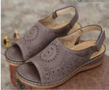 2025 Summer New Sloped Sandals Women's Hollow Flat Heel Toe Buckle With Retro Hole