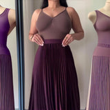 Women's Clothing 2025 Spring New Sleeveless V-Neck Vest Pressure Skirt Temperament Fashion Suit