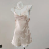 Pajamas Female New Pure-Want High-End Ice Slings Butterfly Prints Thin Ribbon Ribbon Ribbon Ajaback Aja Skirt Private