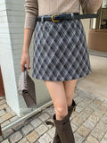 Xixi 13 Line 2025 Autumn White Retro High-Waisted Skirt Print A-Word Bag Hip Short Skirt