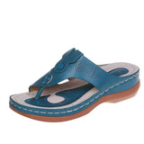 Sandals Female 23 Outside Through The Slope And Flat Bottom T-Type Large Beach Cool Slippers