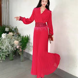 Niche Dress Women's Autumn Dress French Heavy-Bred Celyt Splicing V-Neck Lantern Sleeves To Close The Waist Su Hundred Folded