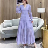 Retro Court Style Lace V-Neck High-End Dress With Thin Single-Drace Buckle