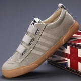 The Autumn Of 2025, The New Men's Shoes Korean Version Of The Trend Casual Shoes Breathable Comfortable Board Shoes Soft-Soled Permeable Board Shoes Men's Men's