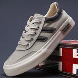 The Autumn Of 2025, The New Men's Shoes Korean Version Of The Trend Of Casual Men's Canvas Shoes Comfortable Breathable Flat Bottom Low Help