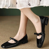 Retro Low-Heeled Coarse Bow Mary Jane Shoes Women 2025 Autumn New Paint Skin Shallow Mouth College Single