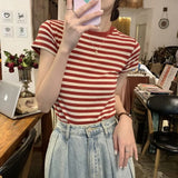 Zingj Bottom Shirt Summer 2024 New Design Sense Short-Sleeved T-Shirt Women's Retro Student Slim