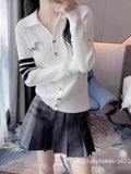 Bumping Color With A Soft Glutinous Wool Knit POLO Collared Thin Coat Female Spring Animal Embroidered