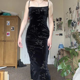 Dark Vintage Leaves Velvet Dress-Outfit