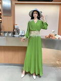Niche Dress Women's Autumn Dress French Heavy-Bred Celyt Splicing V-Neck Lantern Sleeves To Close The Waist Su Hundred Folded