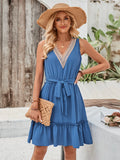 New Women's Wear 2025 Fashion Fresh Air Pure Color V-Neck Sleeveless Lace Waist