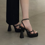 Summer New Waterproof Table Cross-Belt Behind The Empty Word With Exposed Toe Thick Women's Thick Heel