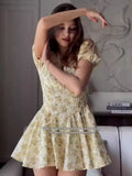 High-End Women's New Sexy Deep V Short-Sleeved Floral Dress Sweet Temperament Fluffy Holiday Dress