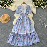 Dress Women's Summer High-End Feeling V-Neck Lace Splicing Bubble Sleeves To Close The Waist Of The Chopped Snowy