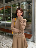 Xixi 2025 Autumn New White Standard Loose Long-Sleeved Flowers Knitted Woolen Women