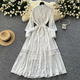 High-End Retro Lace Splicing Pearl Single Buckle Thin Temperament Collar Lantern Sleeve